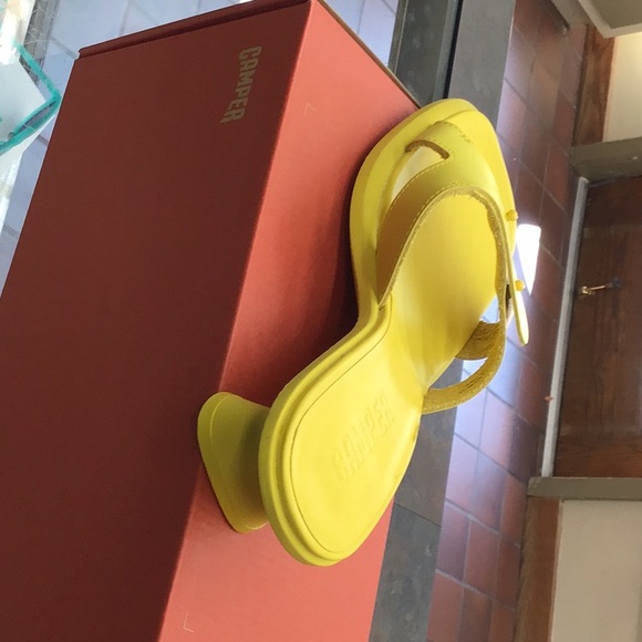 Camper Designer Slide - Picture 3 of 4